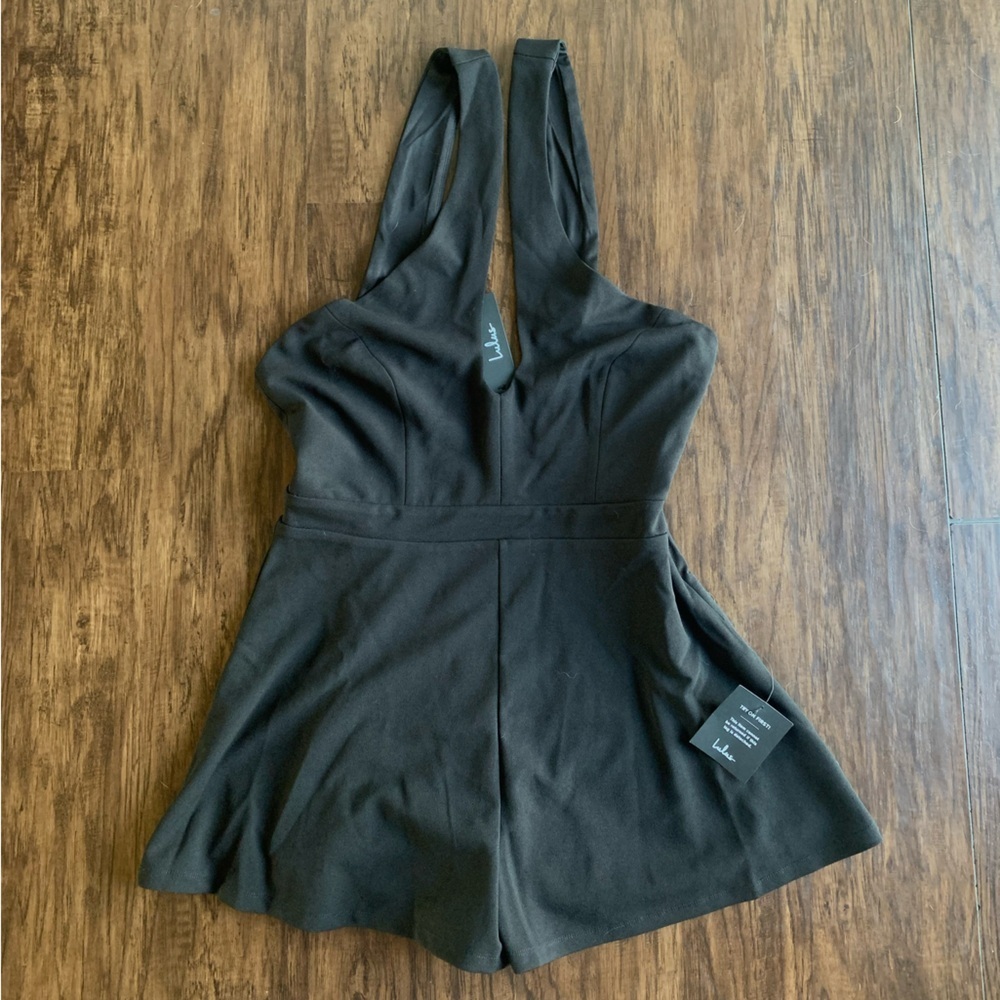 Lulu's Classic Black romper new with tags size large